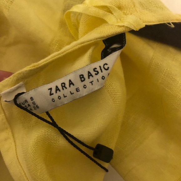 Zara Basics Yellow Ruffle Top - Picture 3 of 4
